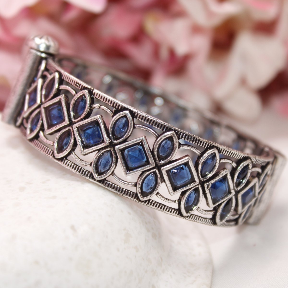 STONE CUTWORK KADA - BLUE - kada