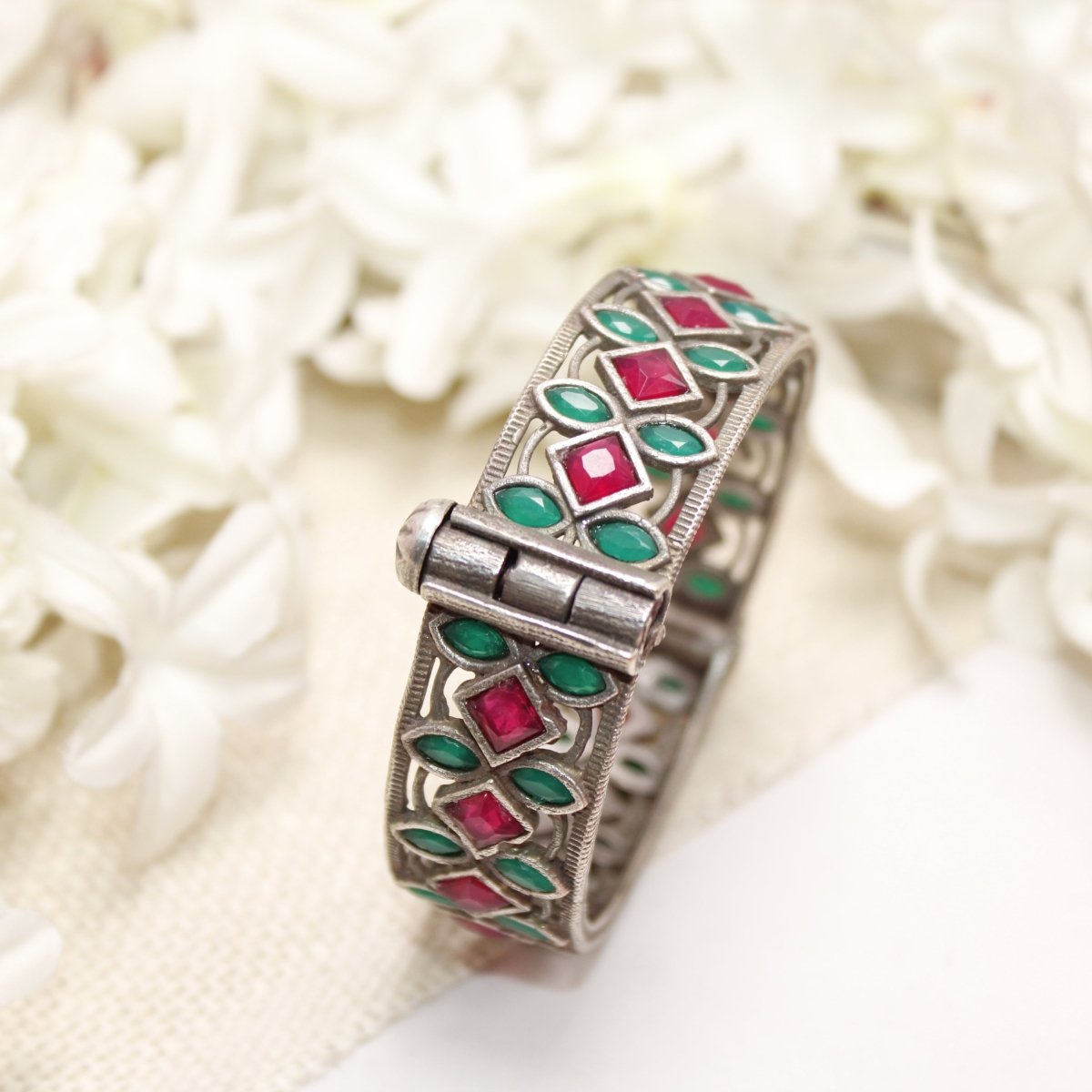 STONE CUTWORK KADA-MAROON & GREEN -kada