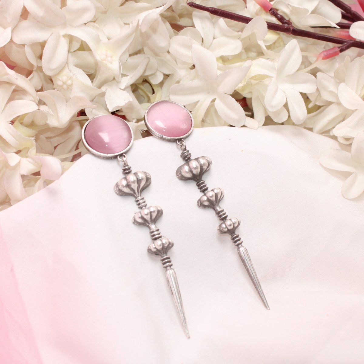 SUI DHAGA LOOK MONALISA STONE EARRING-PINK -EARRING