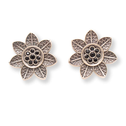 7 LEAVES FLOWER STUD-BLACK -EARRING