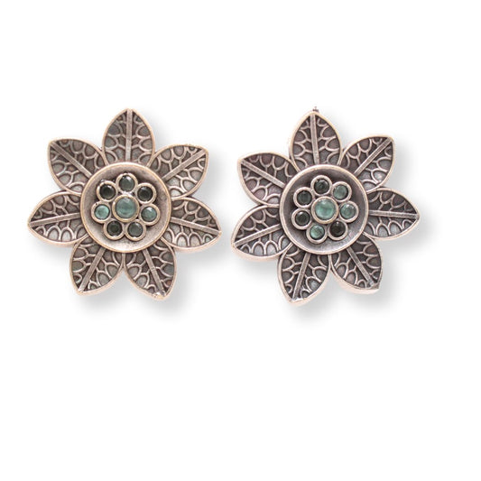 7 LEAVES FLOWER STUD-MINT -EARRING