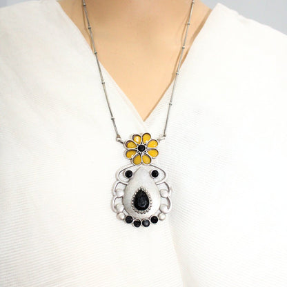 BIG TEAR-DROP WITH STONE PENDANT SET-BLACK & YELLOW -Charms & Pendants