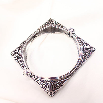 BOHO KADA SQUARE SHAPE-SINGLE KADA -kada