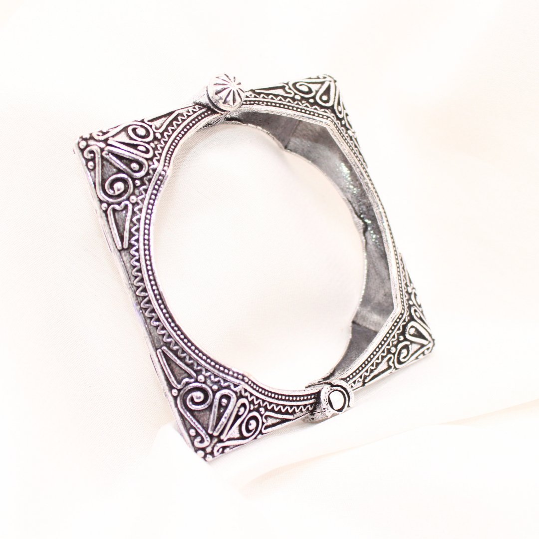 BOHO KADA SQUARE SHAPE-SINGLE KADA -kada