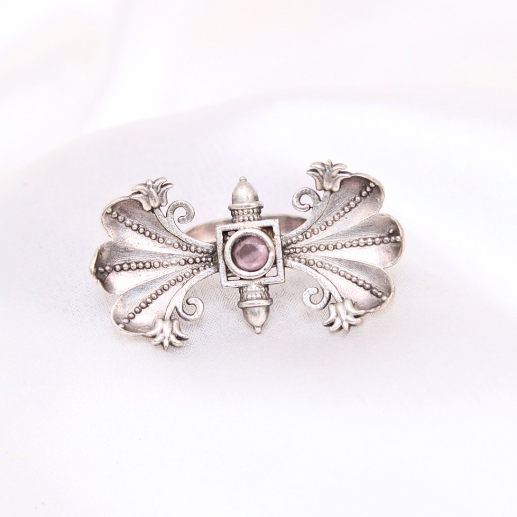 BUTTERFLY PATTERN WITH STONE STATEMENT FINGER RING-MAUVE -Rings