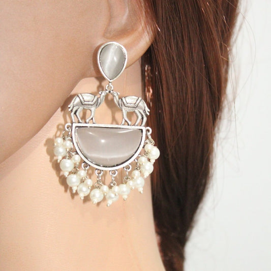 CAMEL PAIR DANGLER- GREY -EARRING