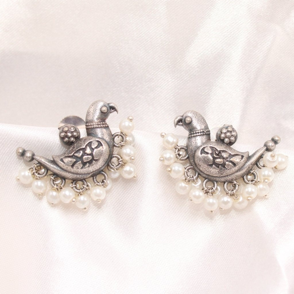 CLASSIC BIRD WITH PEARLS STUD -Earrings