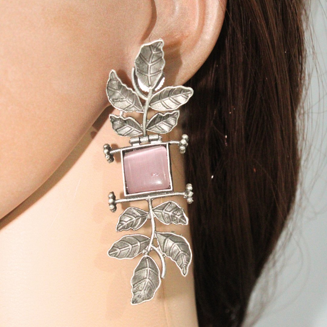 CREEPER LEAVES EARRINGS-PINK -EARRING