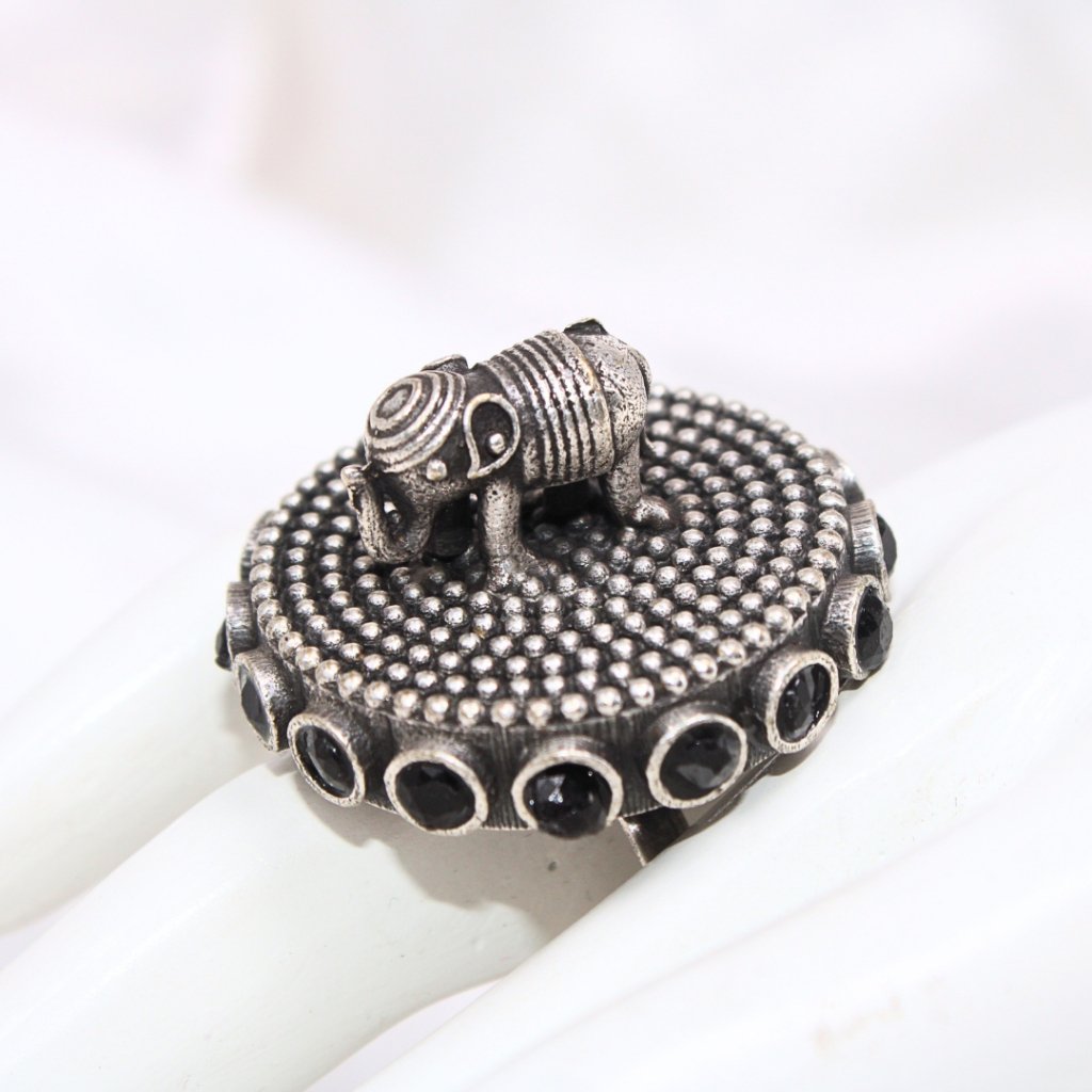 ELEPHANT ON CHAKRA STATEMENT RING-BLACK -Rings