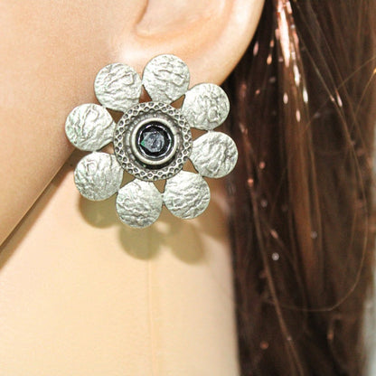 ENBOSS CRUSH FLOWER STUD-BLACK -EARRING