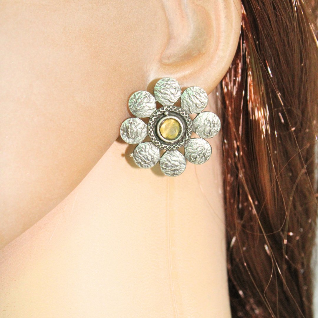 ENBOSS CRUSH FLOWER STUD-YELLOW -EARRING