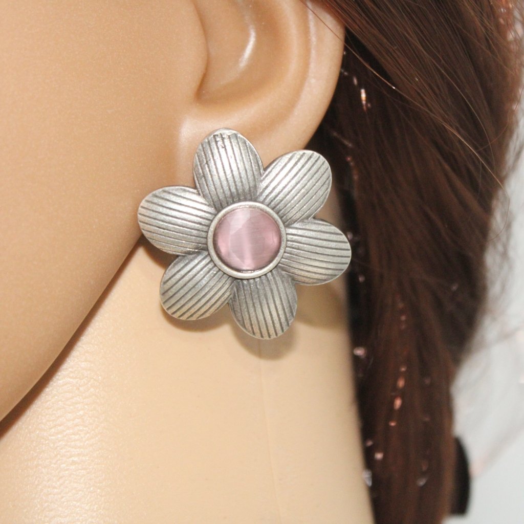 FLOWER PATTERN WITH ROUND STONE STUDS-PINK -EARRING