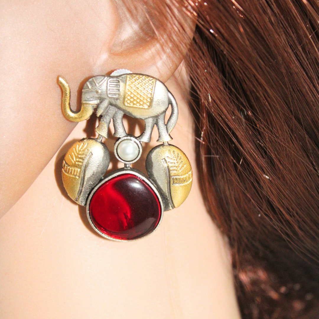 HAATHI DUAL TONE JHUMKA-RED -EARRING