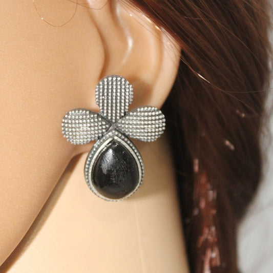 HALF FLOWER & DROP PATTERN STUD WITH STONE-BLACK -EARRING