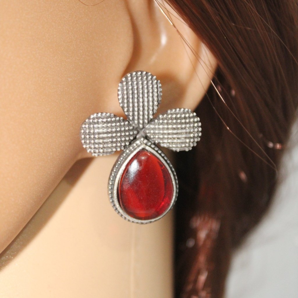 HALF FLOWER & DROP PATTERN STUD WITH STONE-RED -EARRING