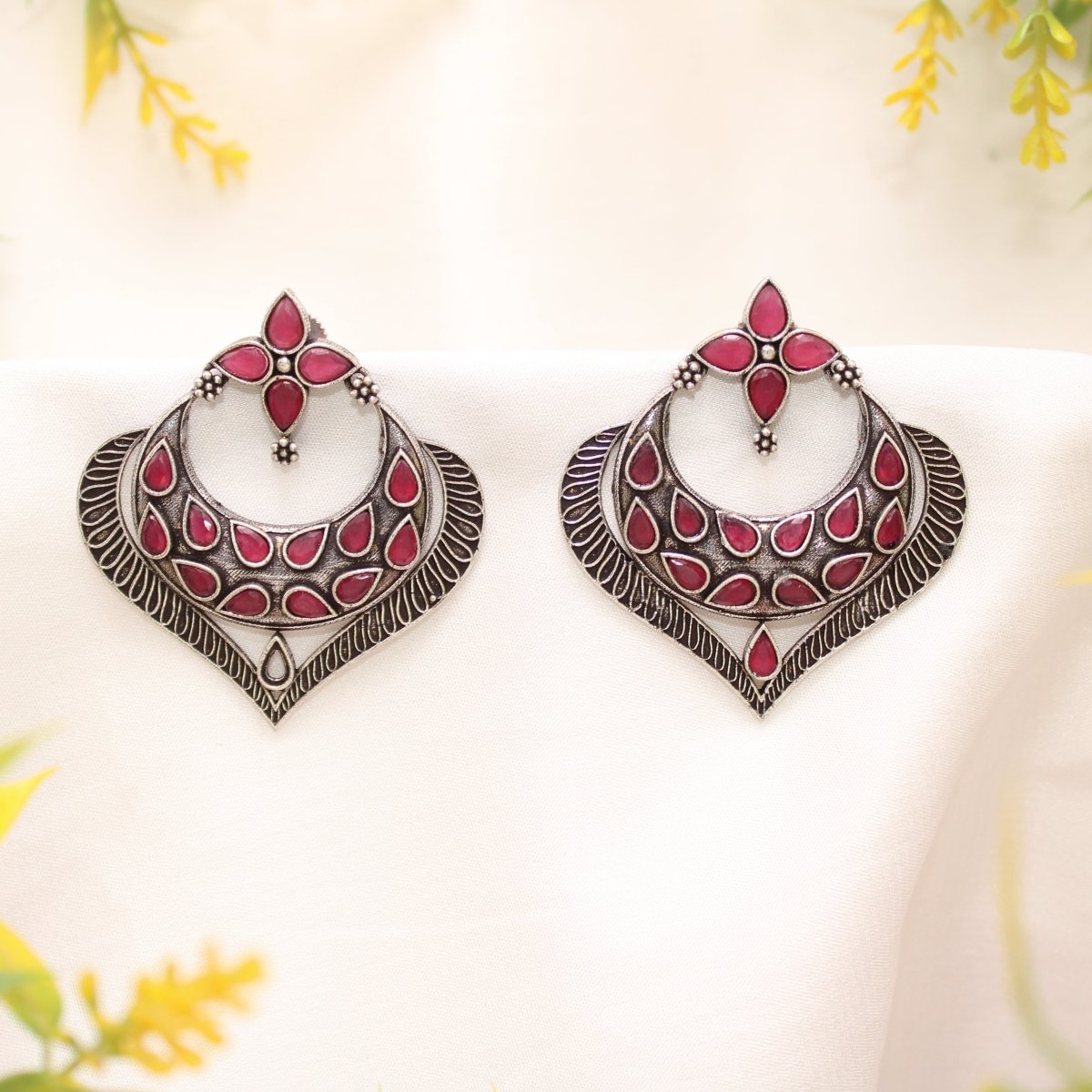 HEART & MOON PATTERN EARRINGS-MAGENTA -