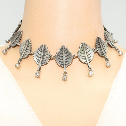 LEAF NECKLACE SET -Necklaces