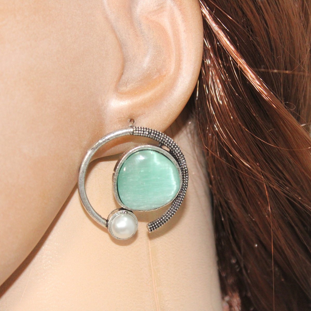 MONALISA STONE AND PEARL ROUND EARRING-MINT -EARRING