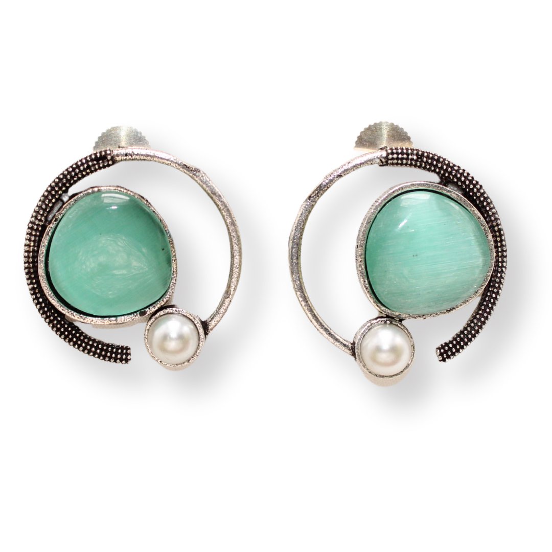 MONALISA STONE AND PEARL ROUND EARRING-MINT -EARRING