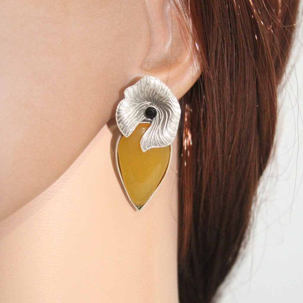 NAGINA FLOWER AND LEAF STUD-YELLOW -EARRING