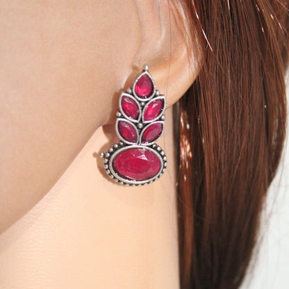 NAGINA LEAF STUD-MAROON -EARRING