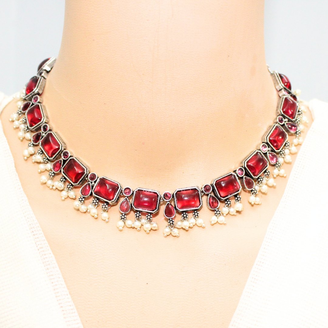 NAGINA SINGLE LAYER NECKLACE SET-MAROON -Necklace set