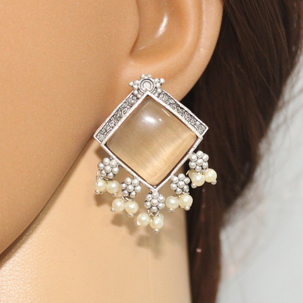 RAINBOW SPARKLE STONE STUD EARRING-BEIGE -EARRING