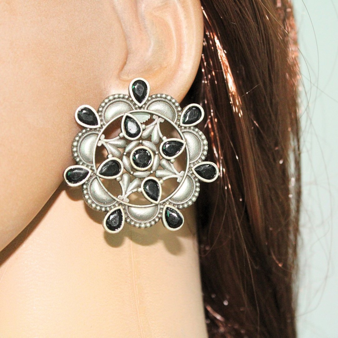 RANGOLI FLOWER STUD-BLACK -EARRING