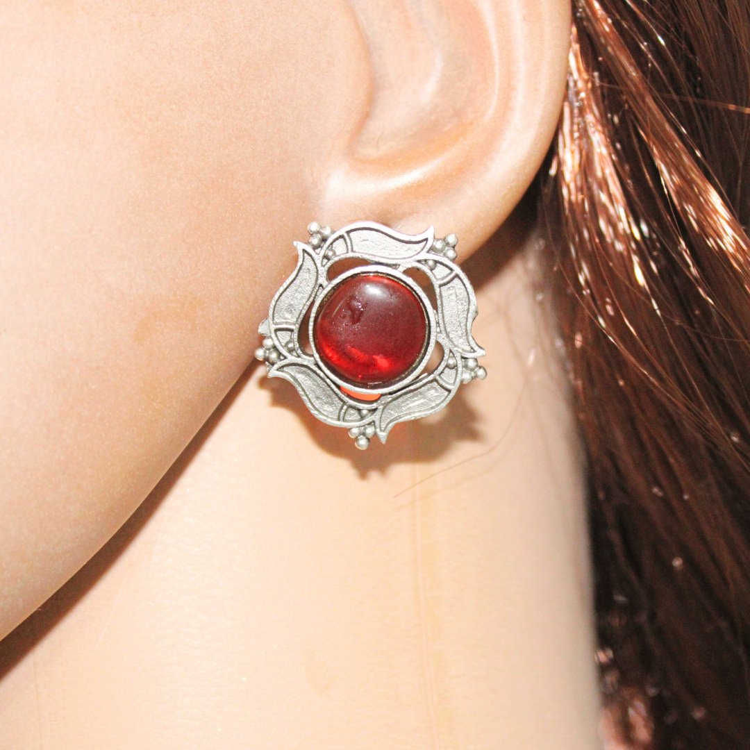 SILVER LOOK ALIKE ROUNDK STONE STUD-RED -EARRING