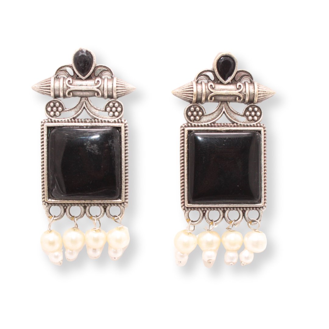 SNEHA SQUARE STONE EARRING-BLACK -EARRING