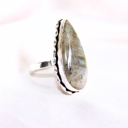 TEXTURED BIG STONE RING-GRANITE SHADE -